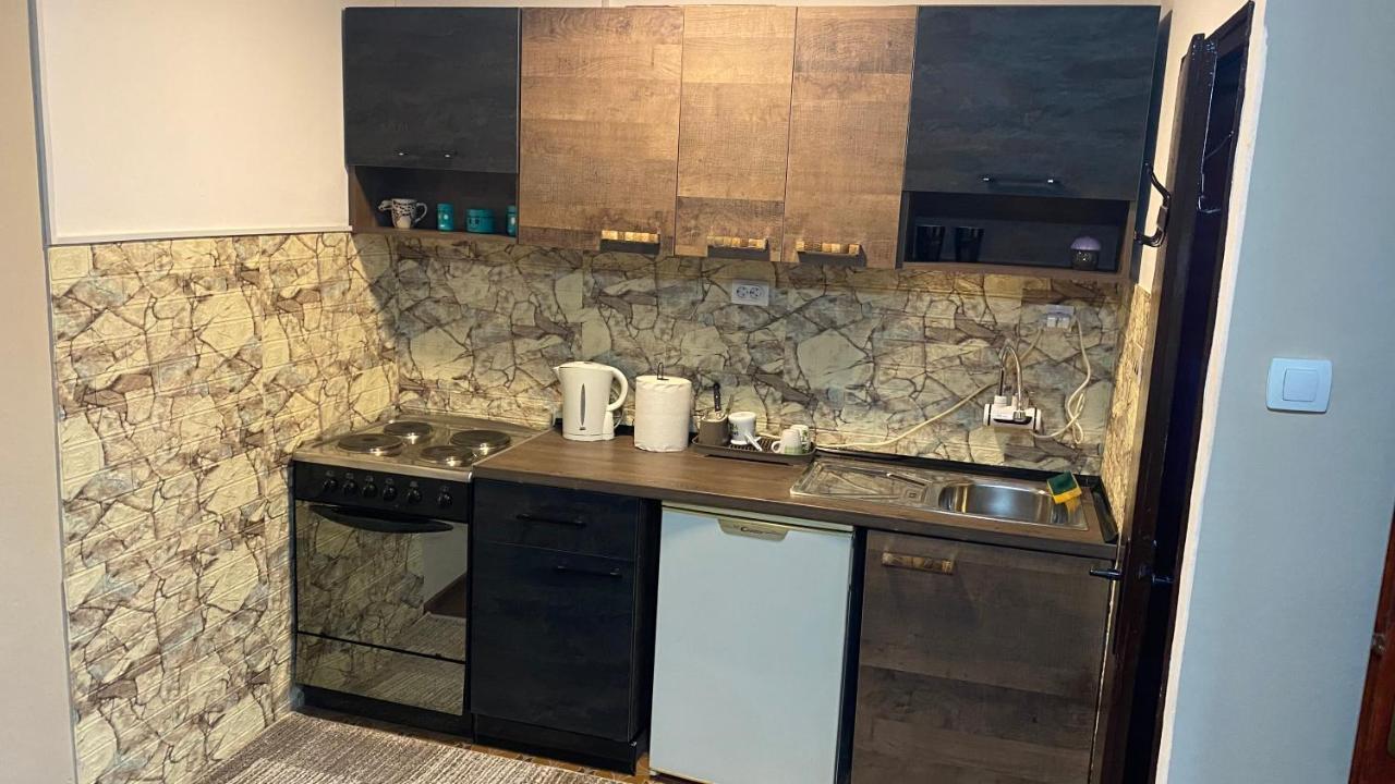 Arni Apartments Donja Vrezina 外观 照片