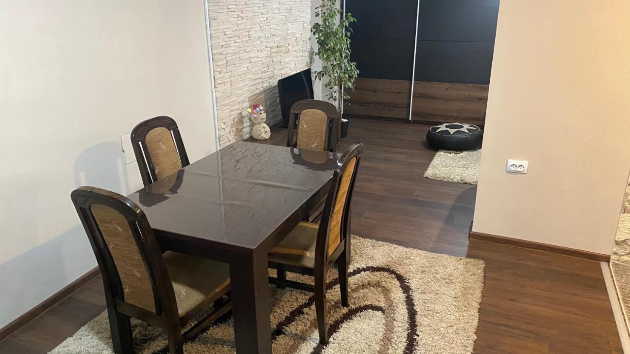 Arni Apartments Donja Vrezina 外观 照片